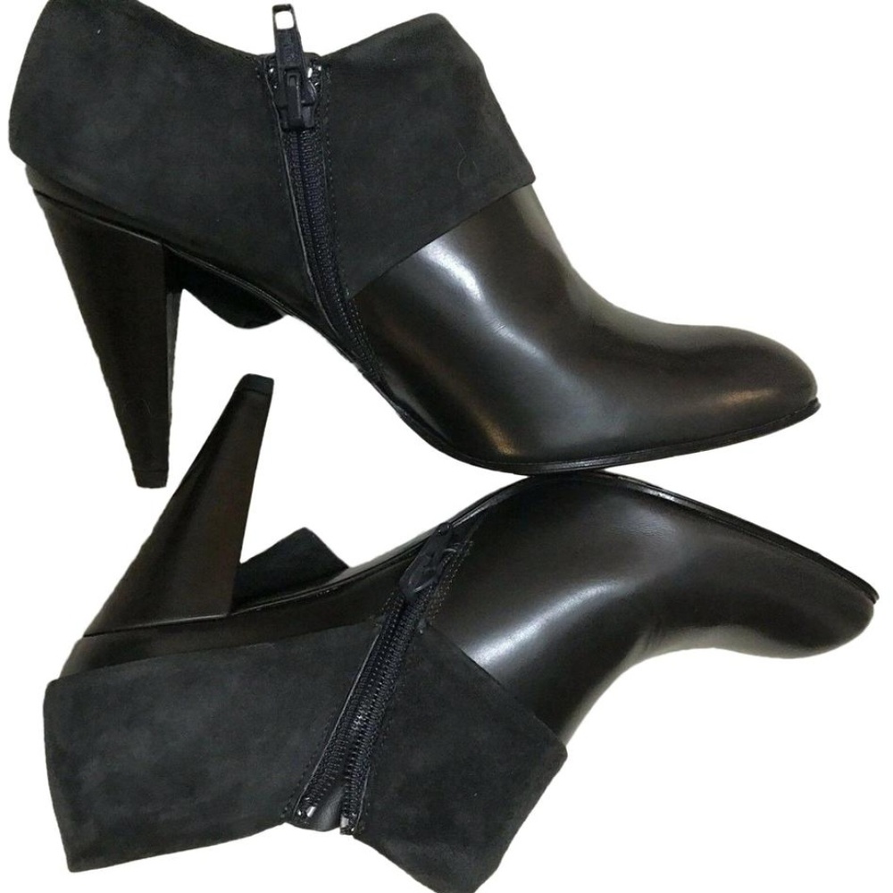 NANETTE LEPORE Black leather Booties Size 6